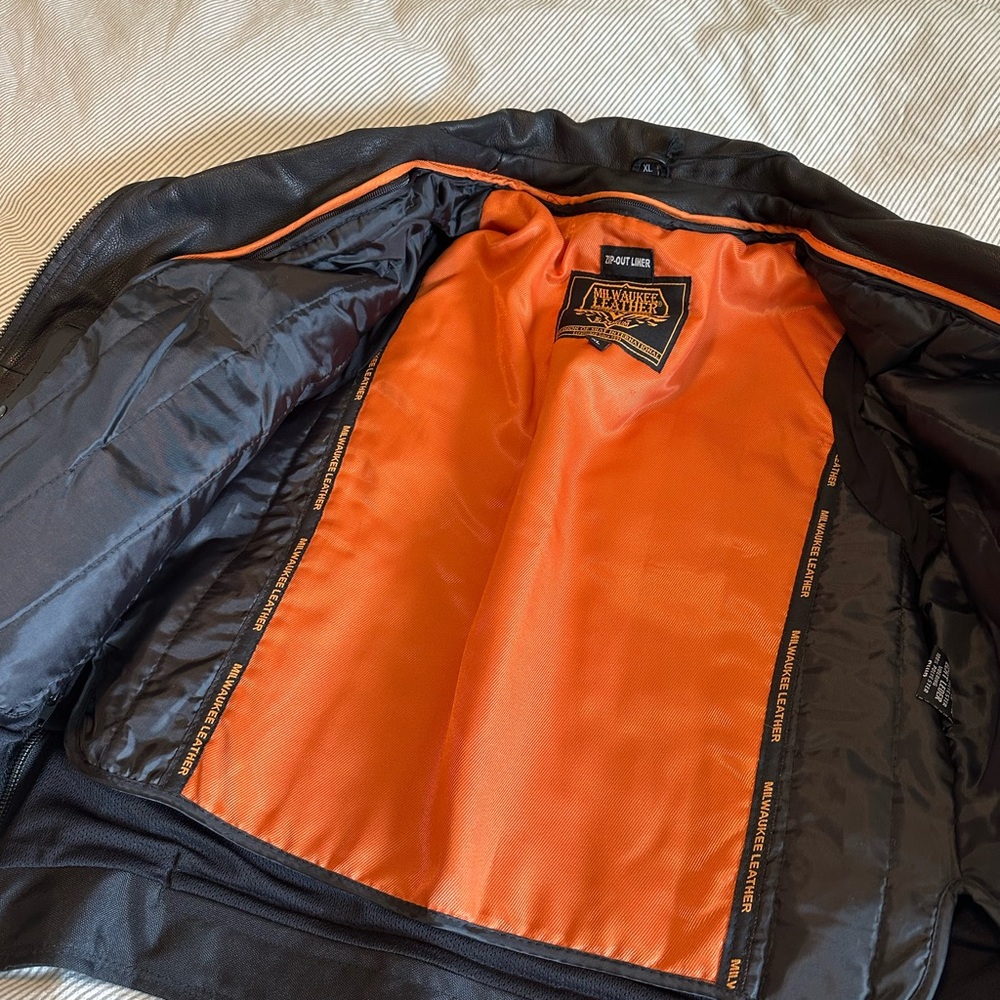 NWT Milwaukee Leather Coat - Picture 3 of 5